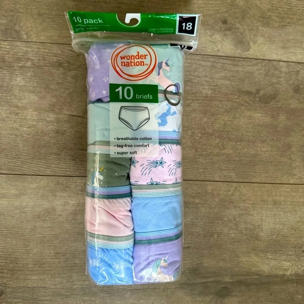 Wonder Nation Girl's 10 Pack Briefs Soft Tagless Unicorn size 18 New
